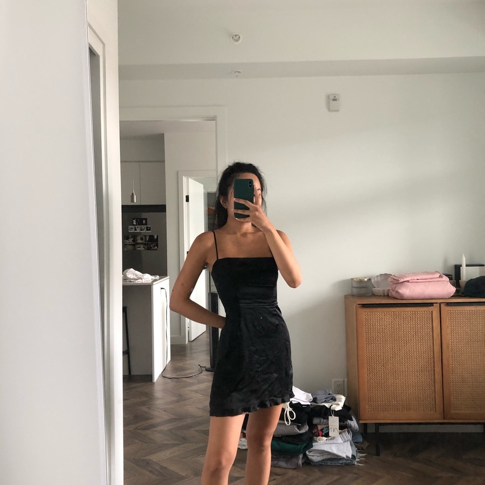 (SOLD) Aritzia Wilfred skye dress - Picture 2 of 8